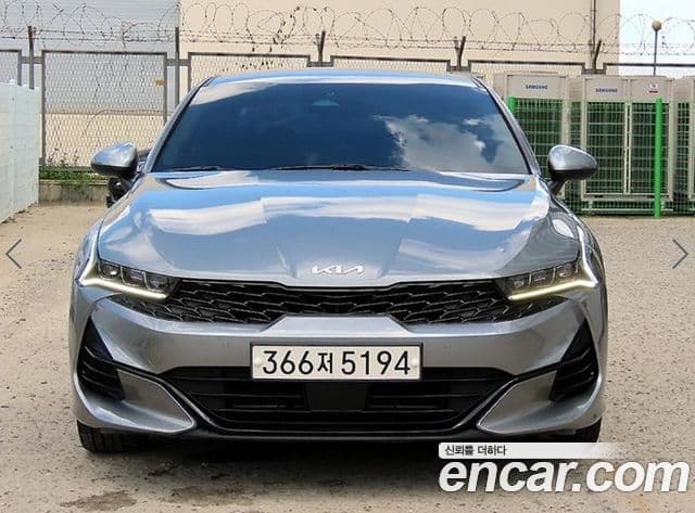 Kia K5 2022 — фото 11 из 19