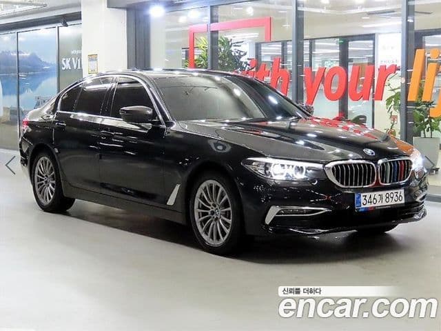 BMW 5 Series 2020 — Şəkil 9/20