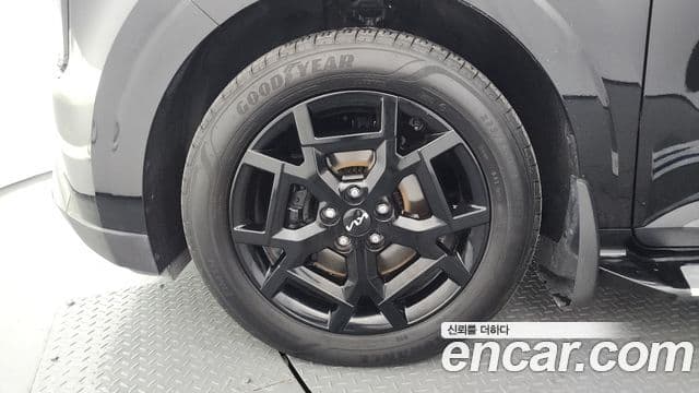Kia Carnival 2024 — фото 5 из 20