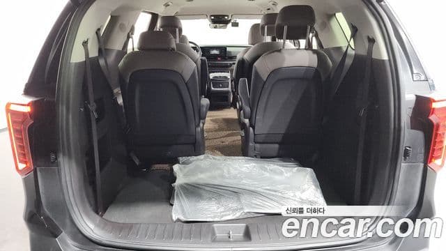 Kia Carnival 2024 — фото 20 из 20