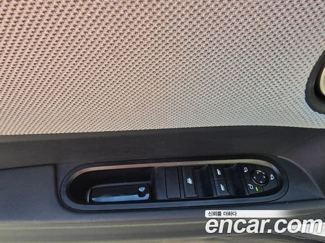 Mini Cooper S Convertible 2025 — Şəkil 8/19