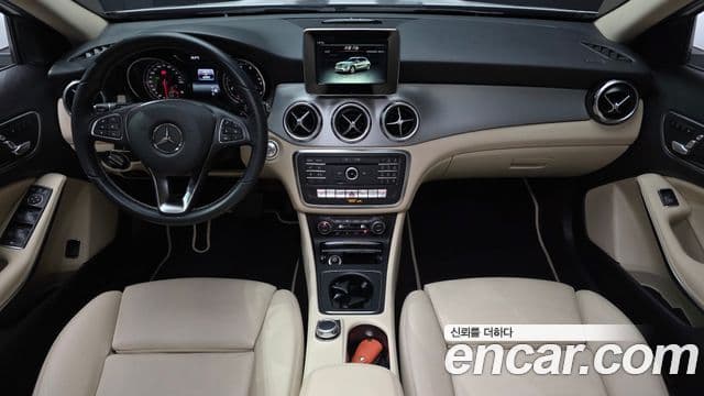 Mercedes-Benz GLA-Class 2019 — фото 7 из 20