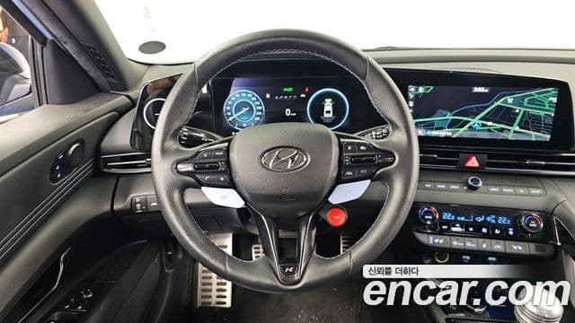 Hyundai Avante 2022 — ფოტო 13/20