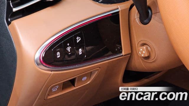 Genesis GV70 2021 — Şəkil 19/20