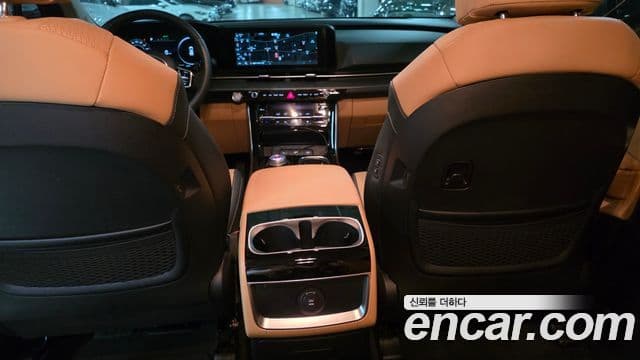 Kia Carnival 2022 — Şəkil 10/10