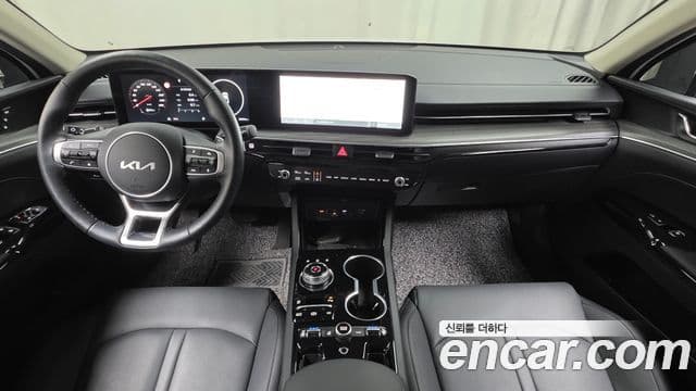 Kia K5 2025 — фото 7 из 20