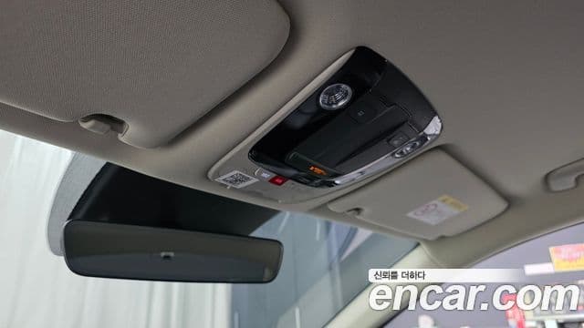 Kia K5 2025 — фото 17 из 20