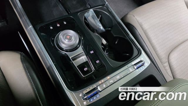 Kia Carnival 2024 — Фото 9/20