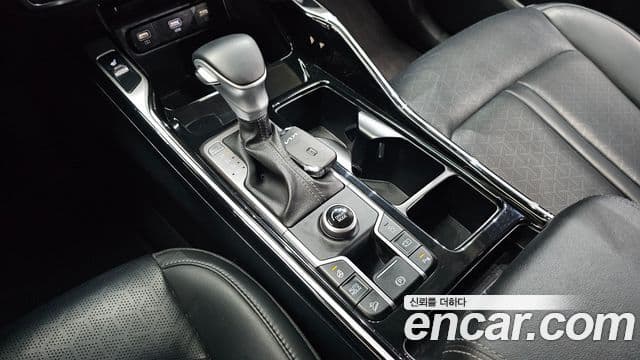 Kia Sorento 2022 — Şəkil 9/20