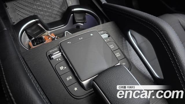 Mercedes-Benz GLS-Class 2024 — Photo 45/45
