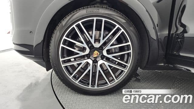 Porsche Cayenne 2024 — Şəkil 5/20