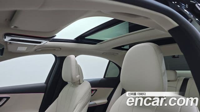 Mercedes-Benz E-Class 2025 — Şəkil 16/20