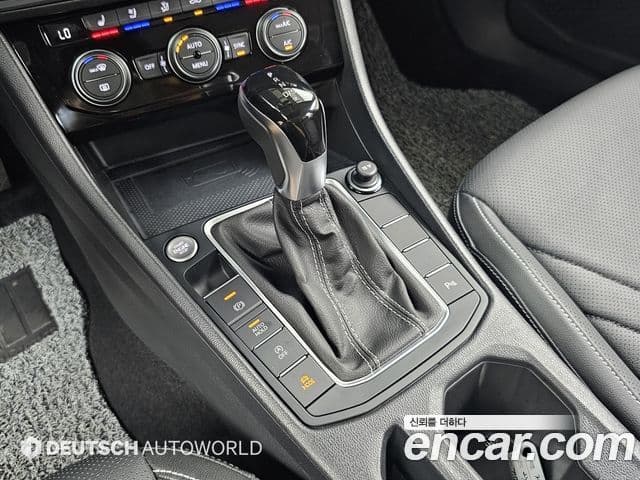 Volkswagen Jetta 2024 — фото 8 из 20