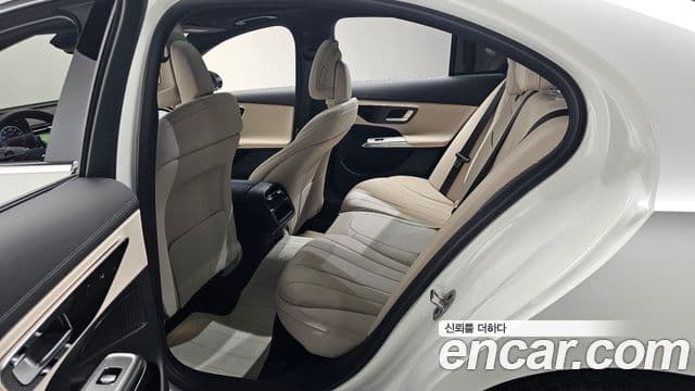 Mercedes-Benz E-Class 2026 — Şəkil 11/20