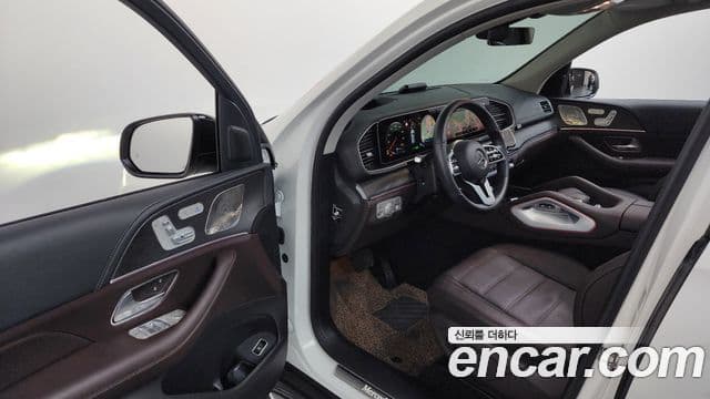 Mercedes-Benz GLE-Class 2022 — Şəkil 10/20