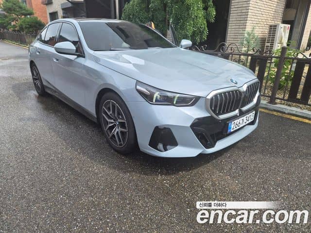 BMW 5 Series, 2026