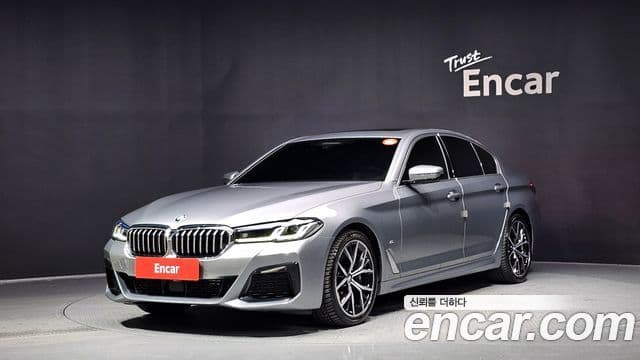 BMW 5 Series 2023 — Şəkil 1/20