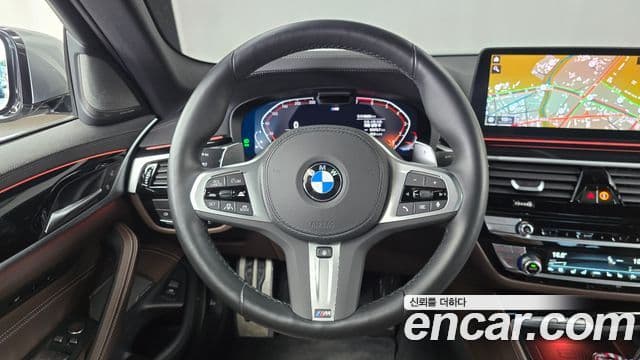 BMW 5 Series 2023 — Şəkil 12/20