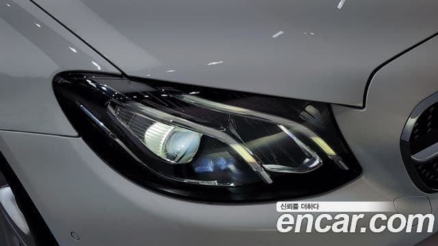 Mercedes-Benz E-Class 2018 — ფოტო 4/33