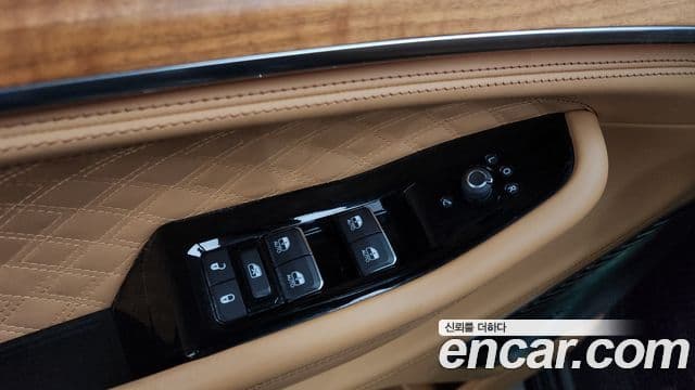 Jeep Grand Cherokee 2021 — Photo 10/35