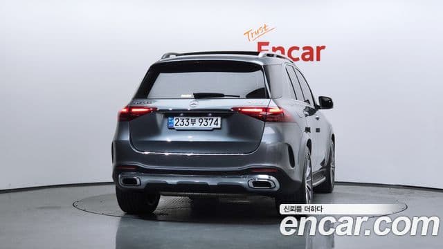 Mercedes-Benz GLE-Class 2024 — Şəkil 4/20