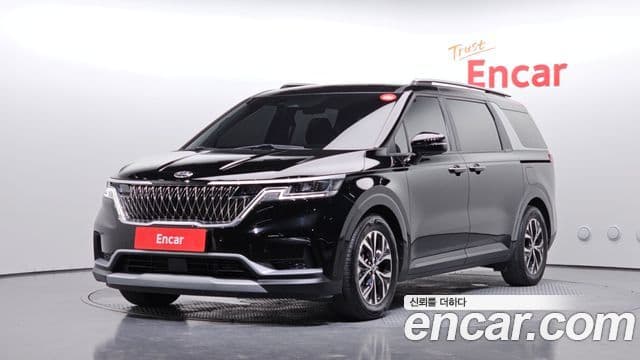 Kia Carnival 2021 — Фото 1/20