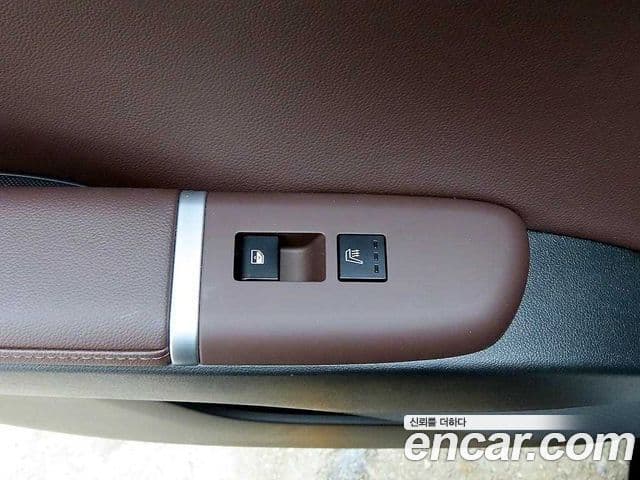 Hyundai Grandeur 2024 — ფოტო 18/20