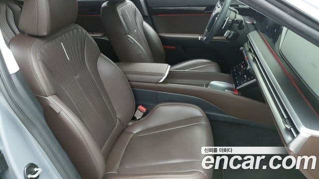 Hyundai Grandeur 2023 — ფოტო 13/20