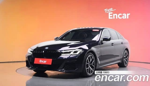 BMW 5 Series, 2022