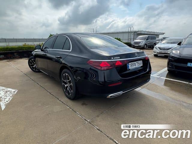 Mercedes-Benz E-Class, 2025