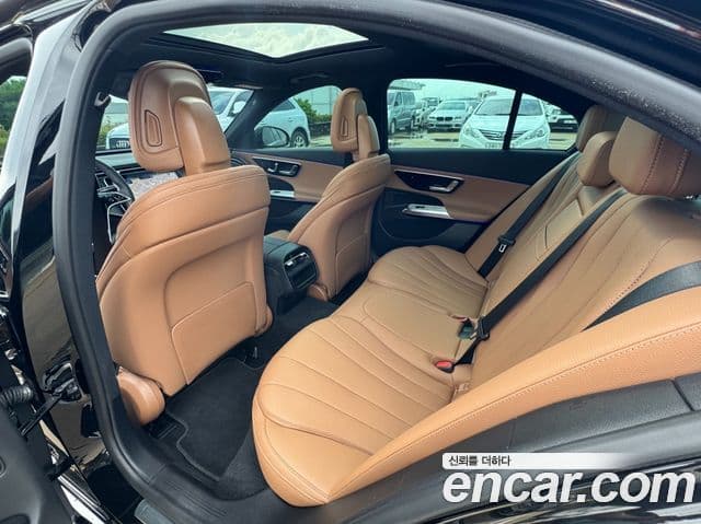 Mercedes-Benz E-Class 2025 — Şəkil 12/20