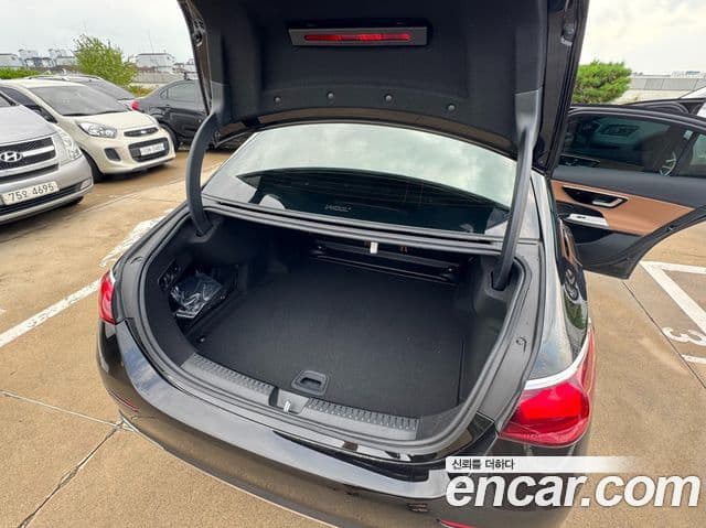 Mercedes-Benz E-Class 2025 — Şəkil 13/20
