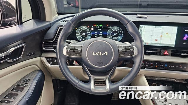 Kia Sportage 2023 — Şəkil 13/20