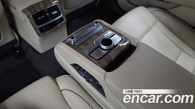 Kia The K9 2018 — Şəkil 18/20