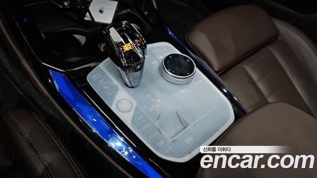 BMW X4 2025 — Photo 18/33