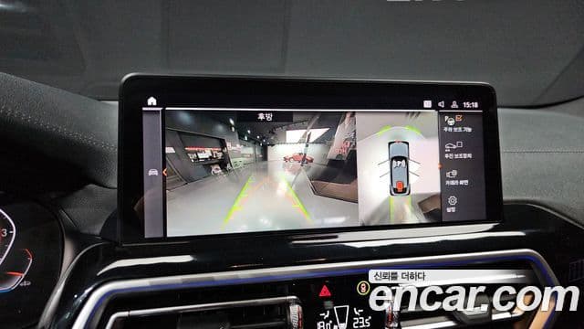 BMW X4 2025 — Photo 23/33