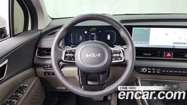 Kia Carnival 2024 — Фото 13/20