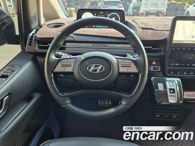 Hyundai Staria 2024 — Şəkil 12/20