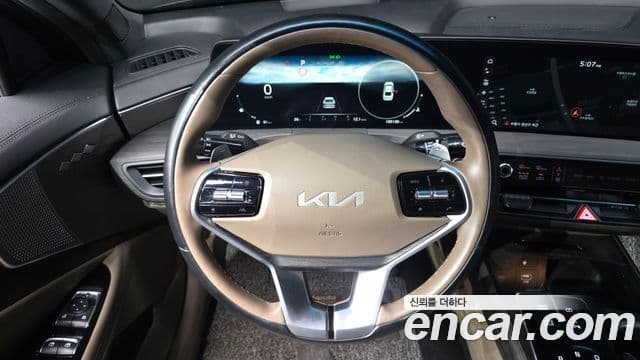 Kia K8 2022 — ფოტო 13/20