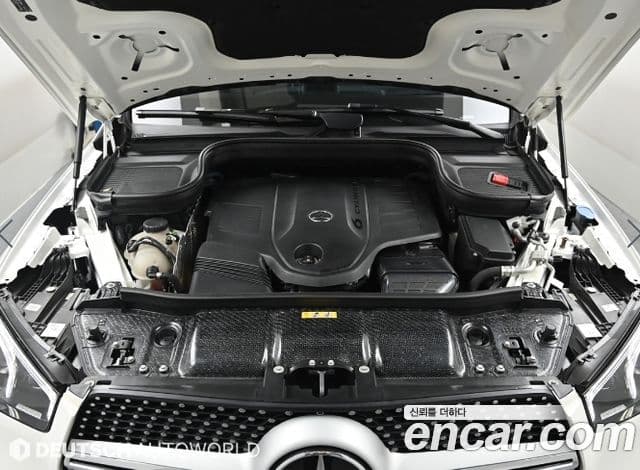 Mercedes-Benz GLE-Class 2023 — Şəkil 5/20