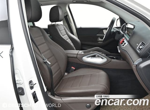 Mercedes-Benz GLE-Class 2023 — Şəkil 8/20