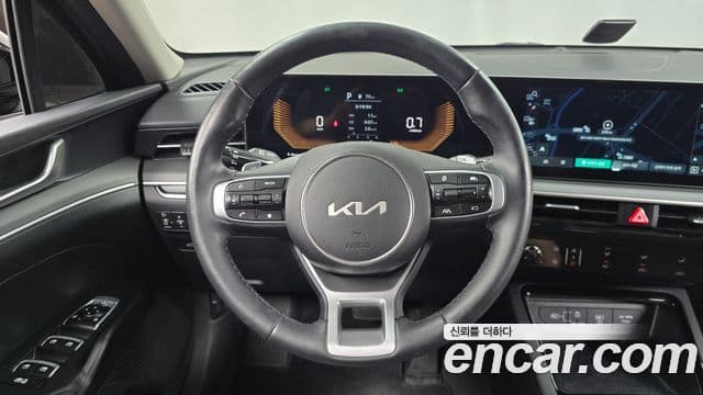 Kia K5 2025 — Şəkil 12/20