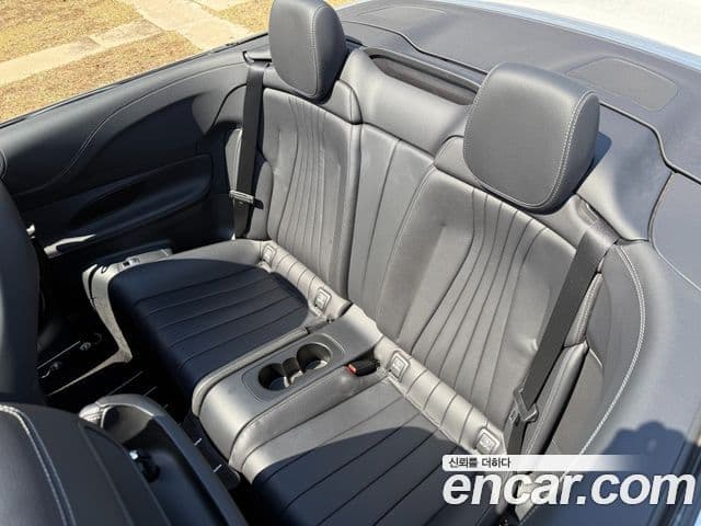 Mercedes-Benz E-Class 2018 — ფოტო 6/12