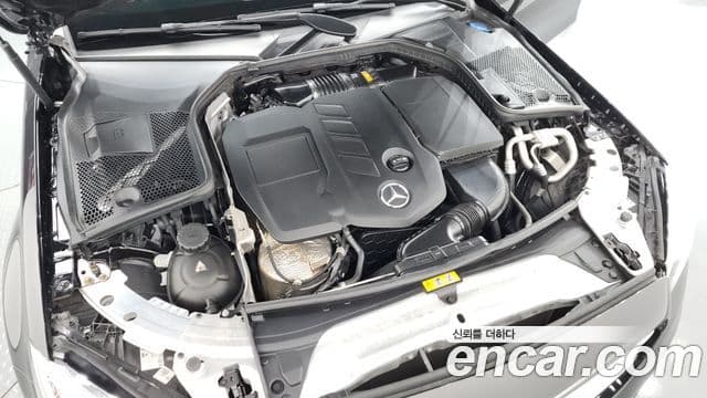 Mercedes-Benz C-Class 2019 — Фото 6/20