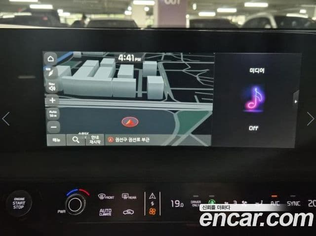 Kia K8 2022 — фото 8 из 16