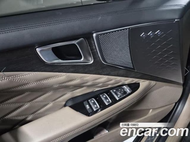 Kia K8 2022 — Şəkil 11/16