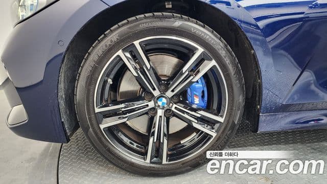 BMW 3 Series 2025 — фото 5 из 20