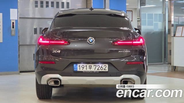 BMW X4 2022 — фото 3 из 20