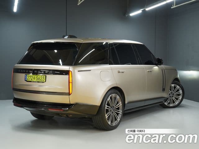 Land Rover Range Rover 2024 — ფოტო 19/20