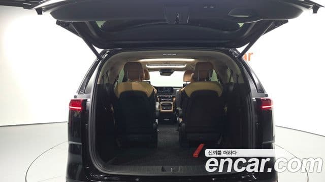 Kia Carnival 2020 — фото 20 из 20